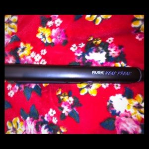 Rusk Heat Freak Ceramic & Tourmaline Straightener